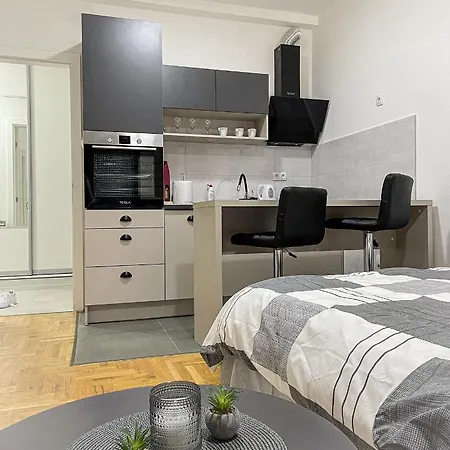 Apartman Ana Apartman *